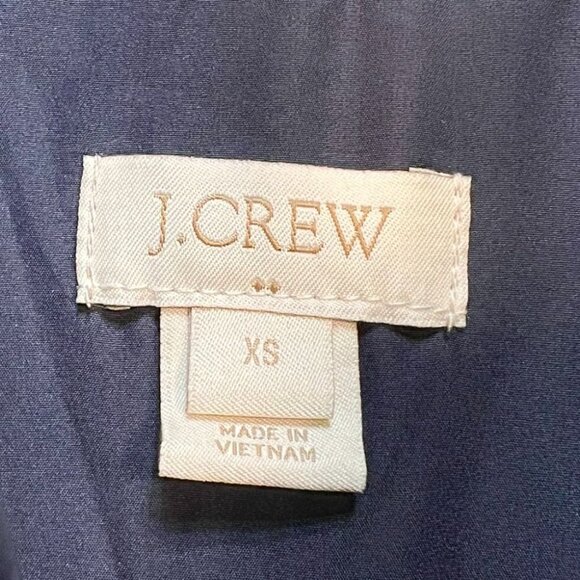 J.Crew Women's Cardigan Quilted Puffer Vest Full Zip Size XS Navy Blue Pockets - Picture 3 of 11